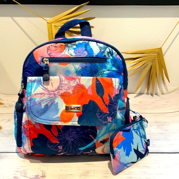 Rosetti Handbags - 🎁Gift Idea!~🌸E.T.A. by Rosetti Backpack🌸